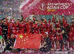 世界女足大赛绽放光芒,中外球员齐聚一堂视频